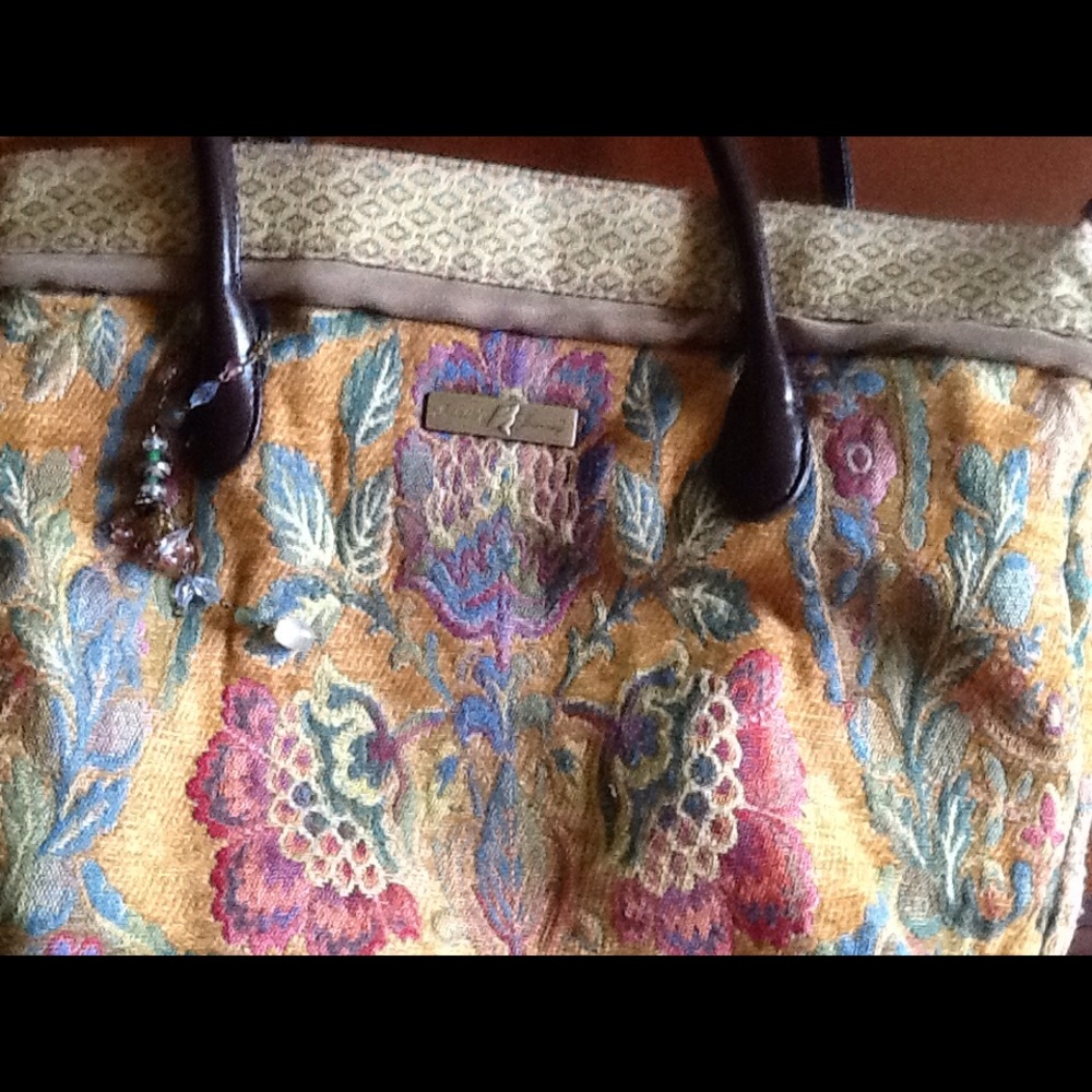 Isabella's Journey Tapestry pocket book